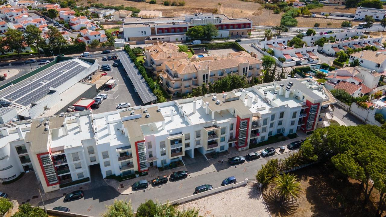 Luminous 2 Bdr Apartment W/Pool By Lovelystay Albufeira Buitenkant foto